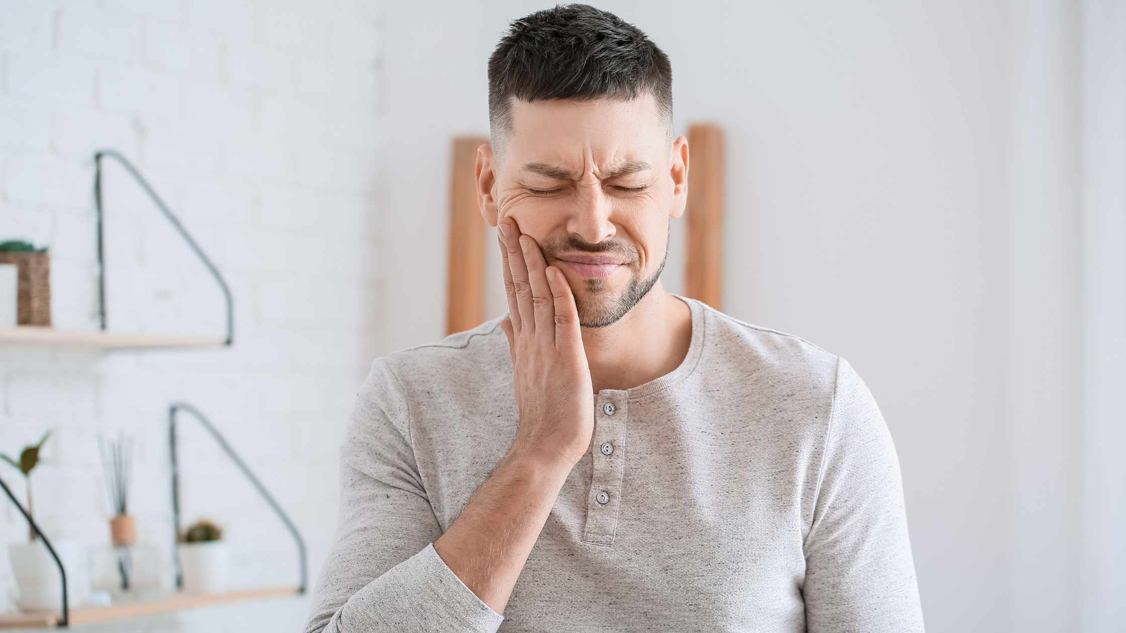 Emergency Dentist in Cleveland | Toothache Troubles